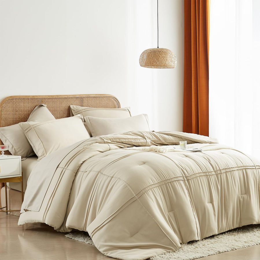 Yogeneg Grid Pinch Pleat Twin Full Queen King Comforter Set