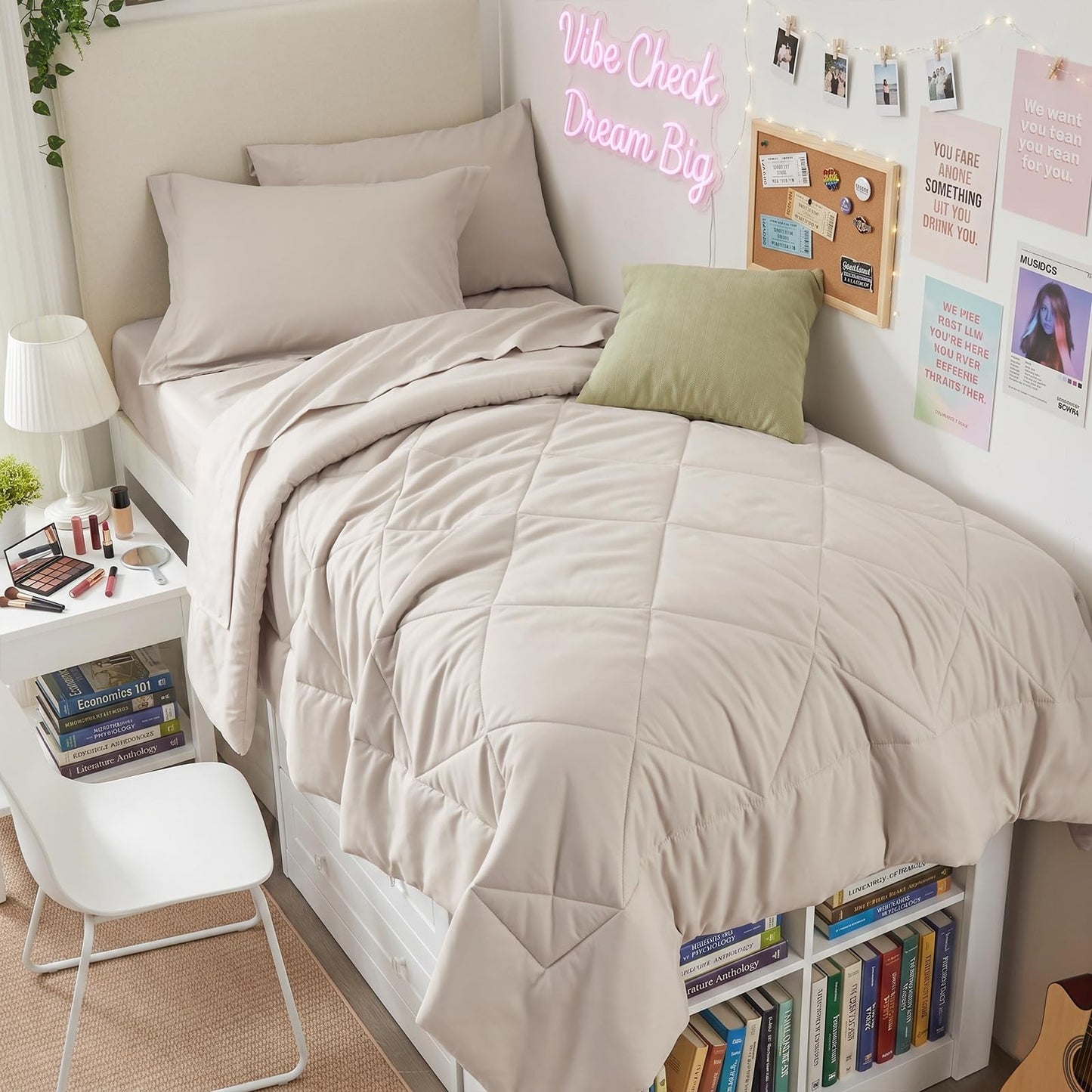 Comforter Set 7 Piece Bed in a Bag All Season Down Alternative Bedding