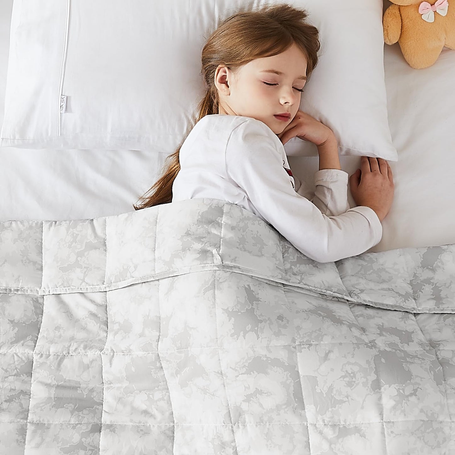 L'AGRATY Weighted Blanket