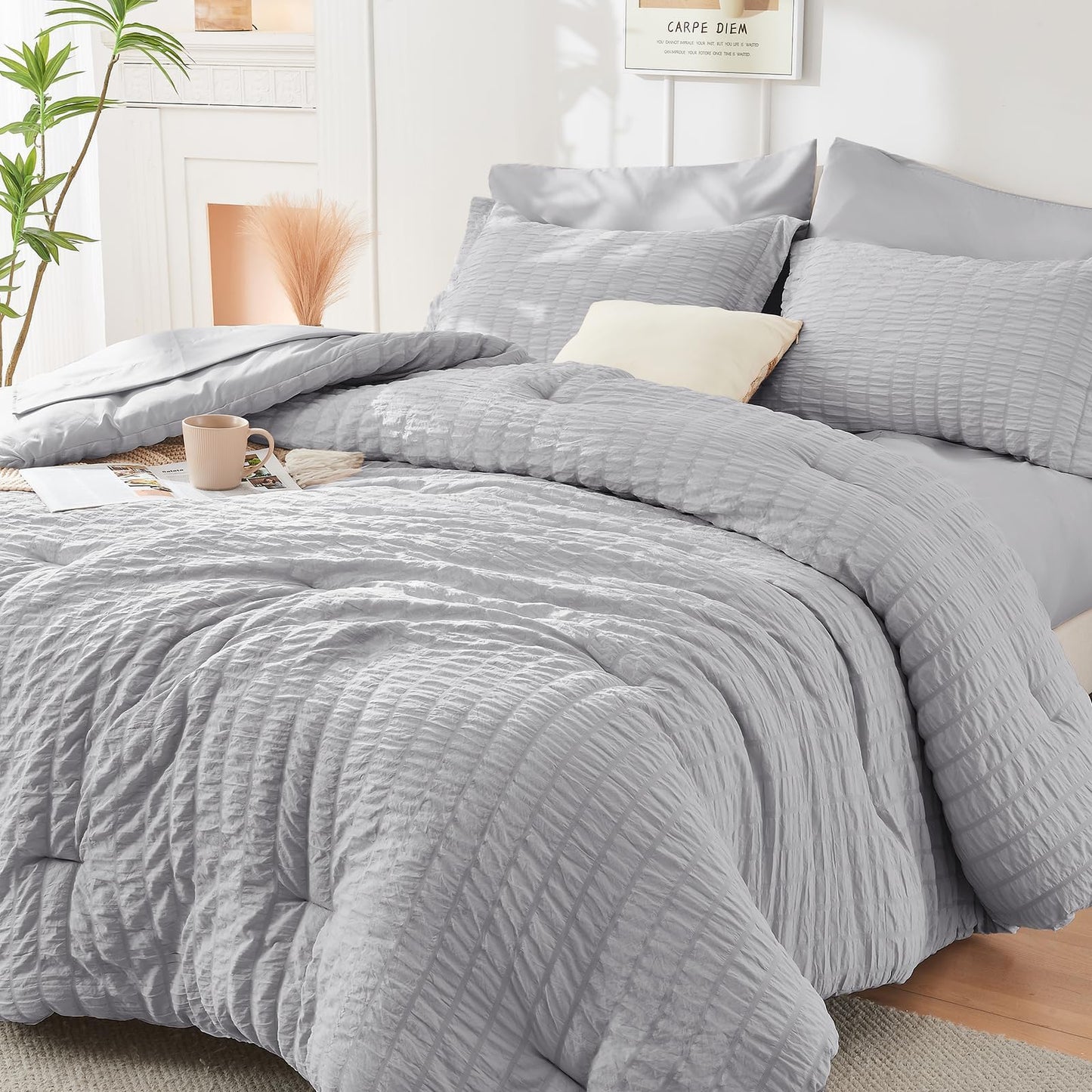 Seersucker Comforter Set 7 Piece All Season Bed in a Bag Bedding Set