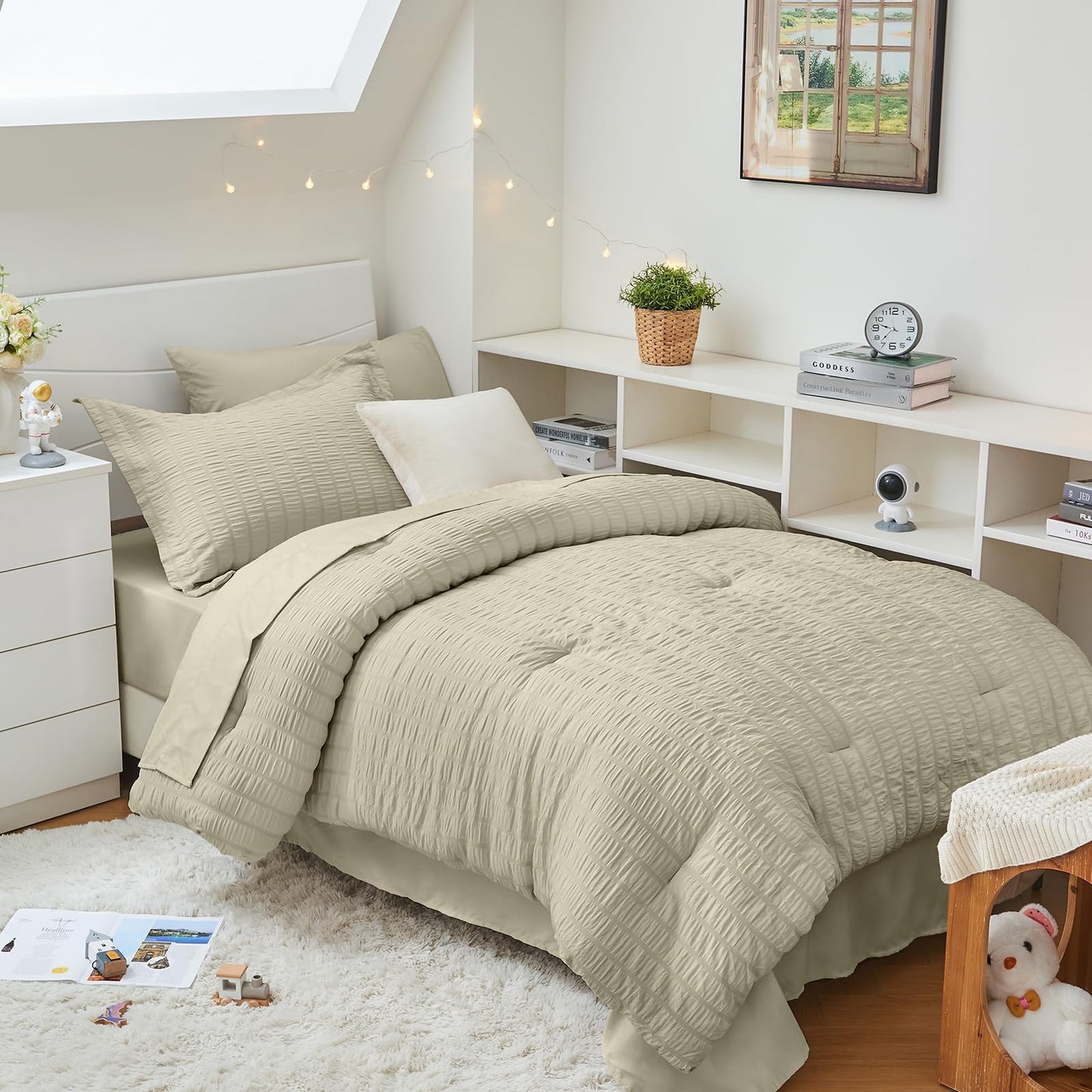 Seersucker Comforter Set 7 Piece All Season Bed in a Bag Bedding Set