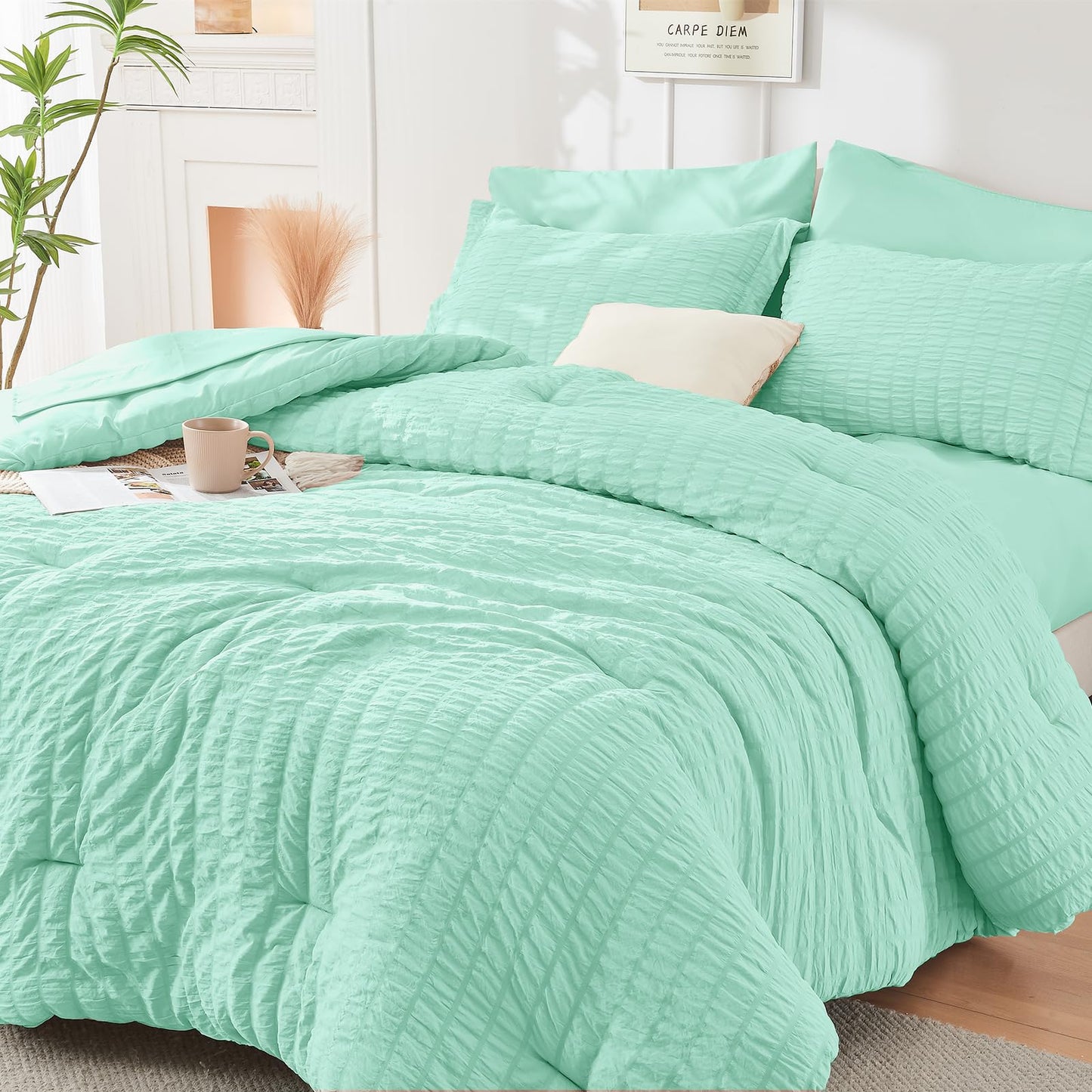 Seersucker Comforter Set 7 Piece All Season Bed in a Bag Bedding Set