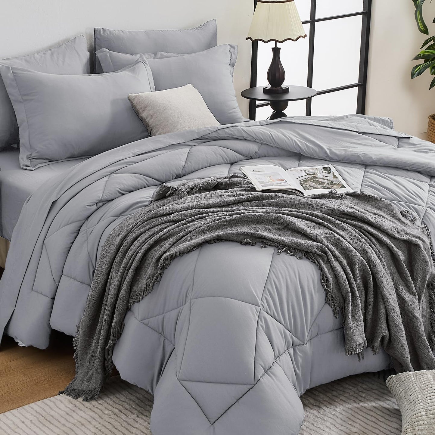 Comforter Set 7 Piece Bed in a Bag All Season Down Alternative Bedding