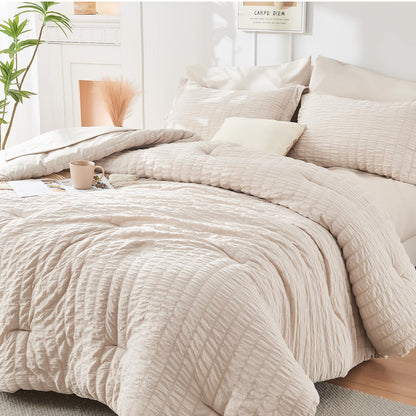 Seersucker Comforter Set 7 Piece All Season Bed in a Bag Bedding Set