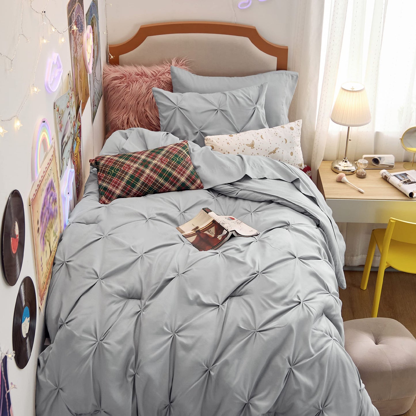 Pintuck Comforter Set Bed in a Bag 7 Piece All Season Bedding