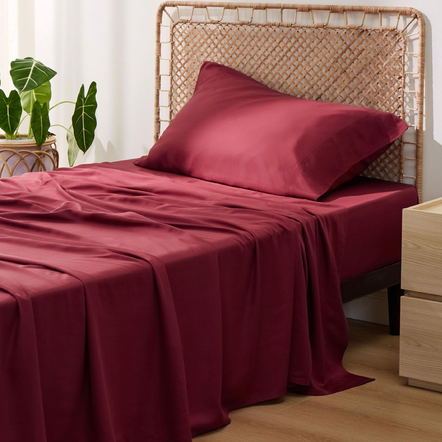 Bamboo Cooling Sheet Set Deep Pocket Silky Breathable Hotel Luxury Bedding
