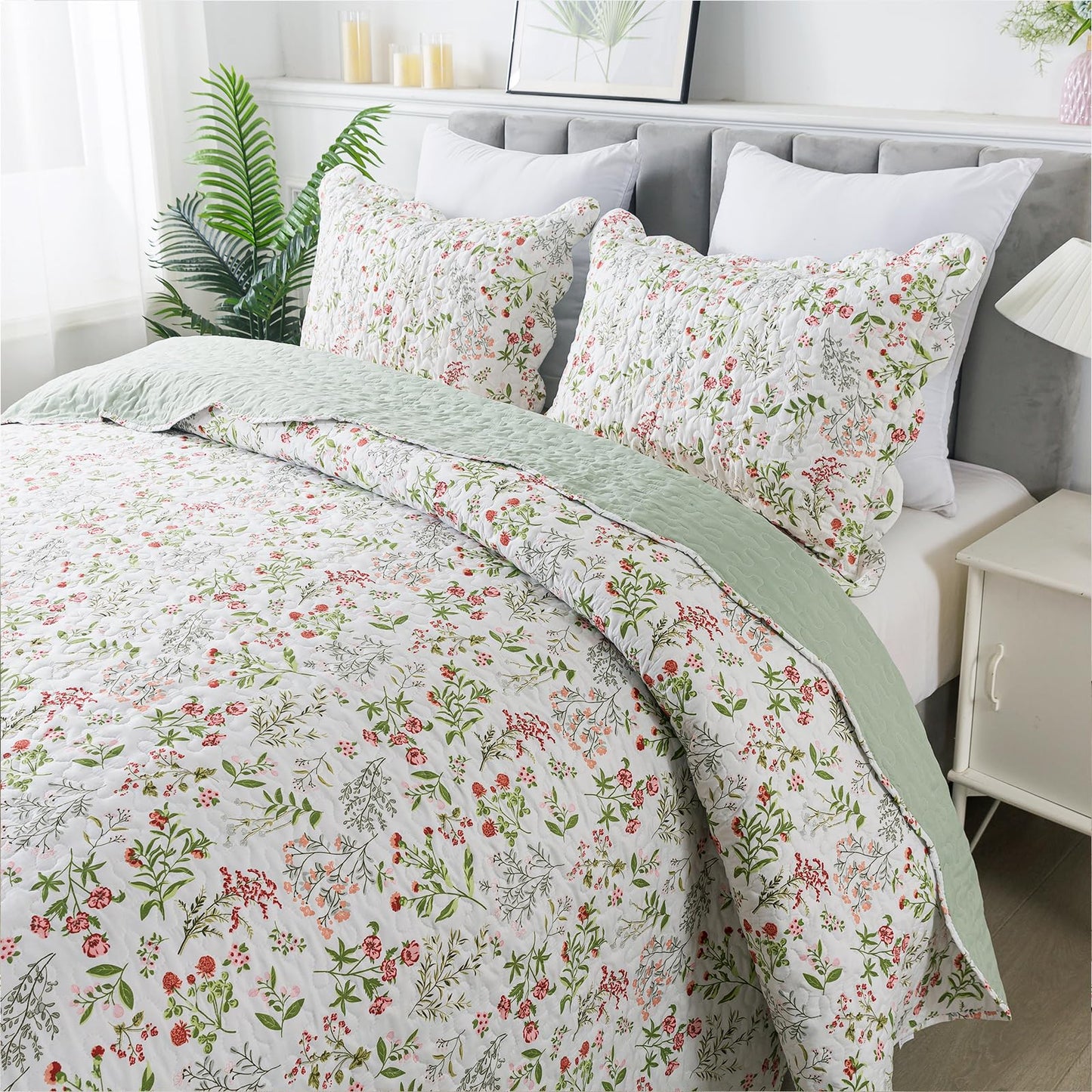 Floral Quilt Set 3 Piece Oversized Bedspread Coverlet Set Lightweight Bedding