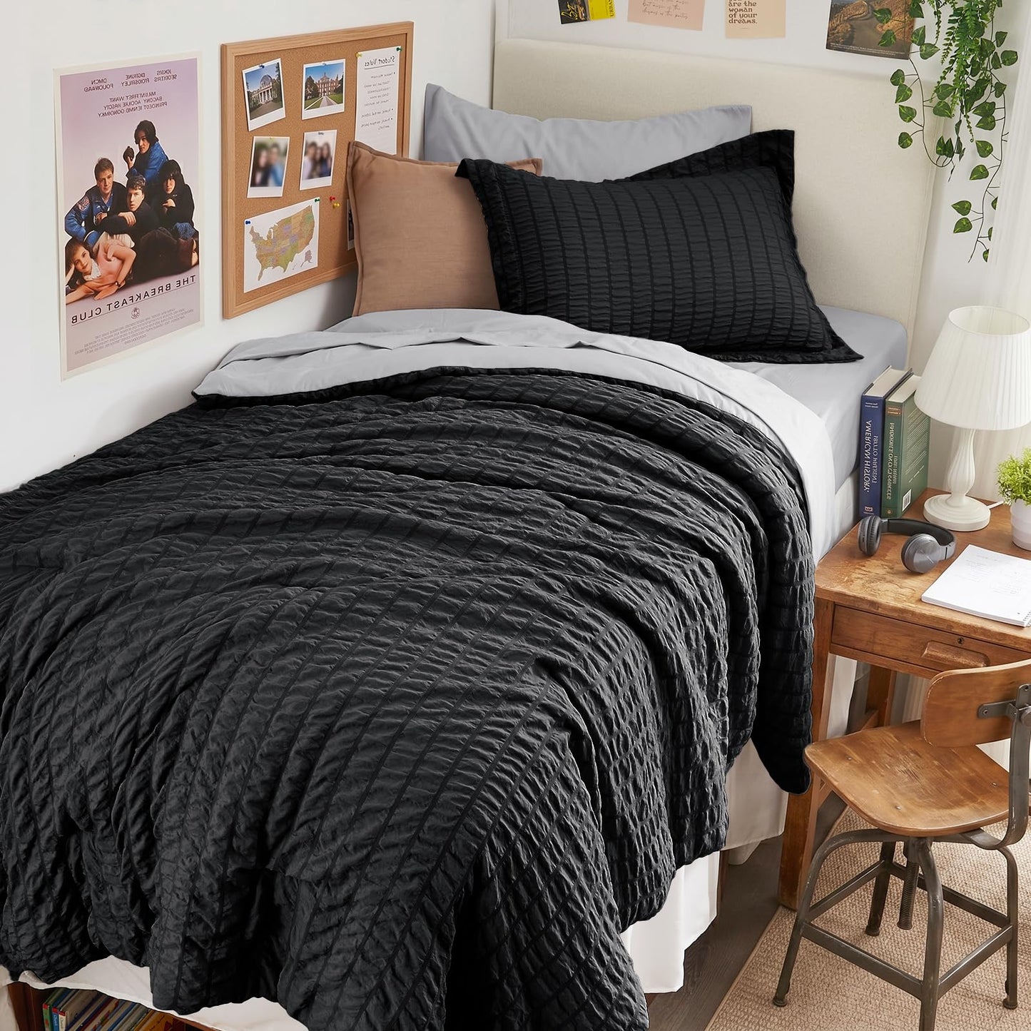 Seersucker Comforter Set 7 Piece All Season Bed in a Bag Bedding Set