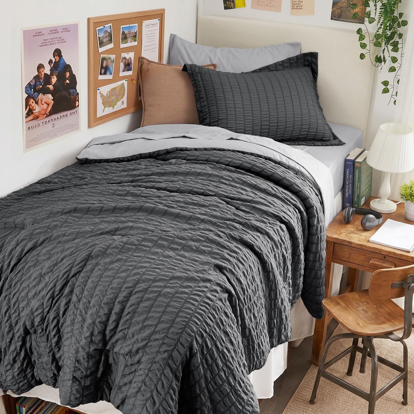 Seersucker Comforter Set 7 Piece All Season Bed in a Bag Bedding Set