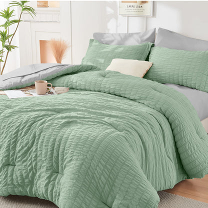 Seersucker Comforter Set 7 Piece All Season Bed in a Bag Bedding Set