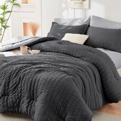 Seersucker Comforter Set 7 Piece All Season Bed in a Bag Bedding Set