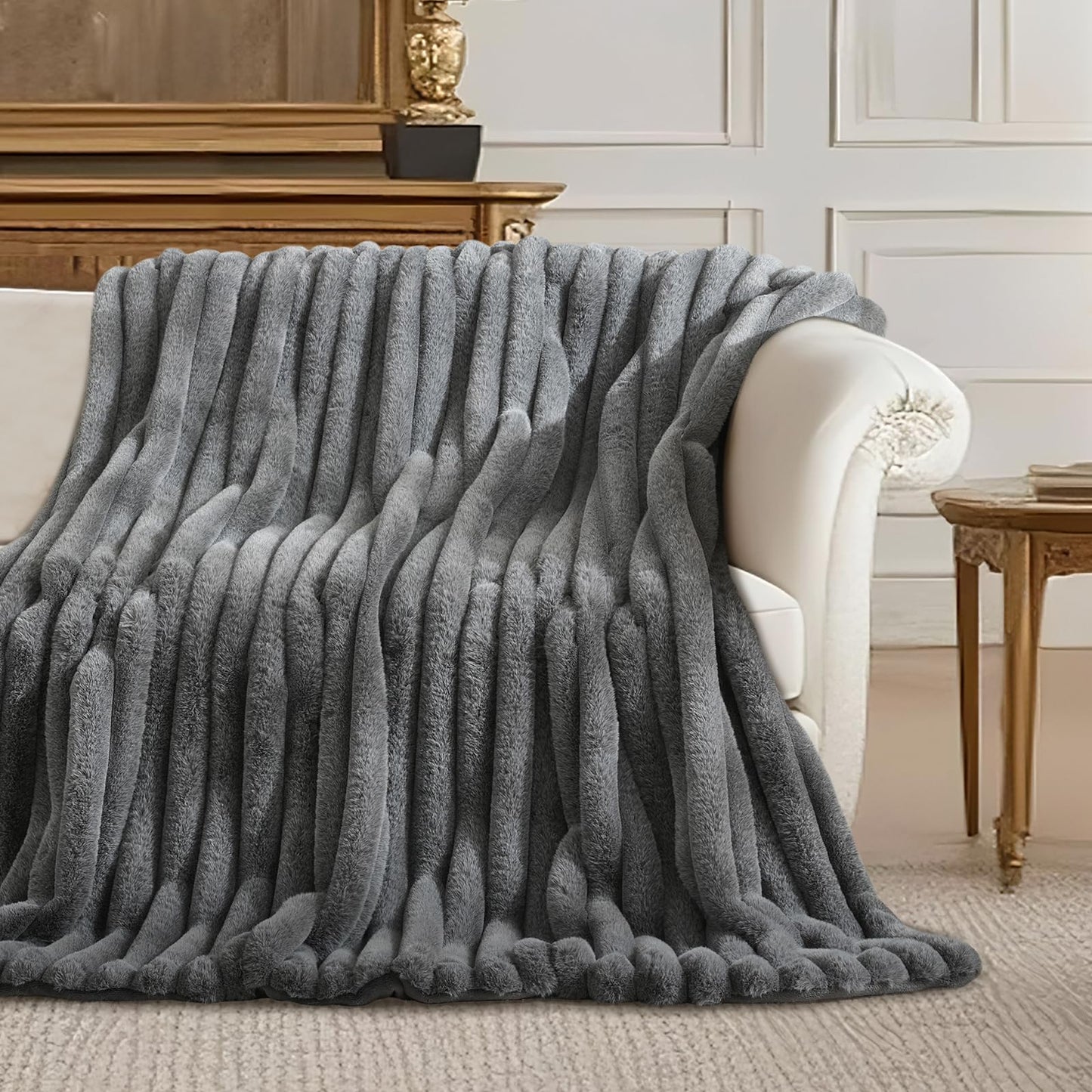 Amélie Home Jacquard Stripe Faux Fur Throw Blanket