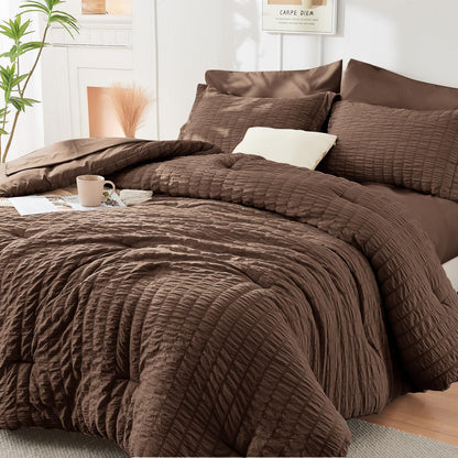 Seersucker Comforter Set 7 Piece All Season Bed in a Bag Bedding Set