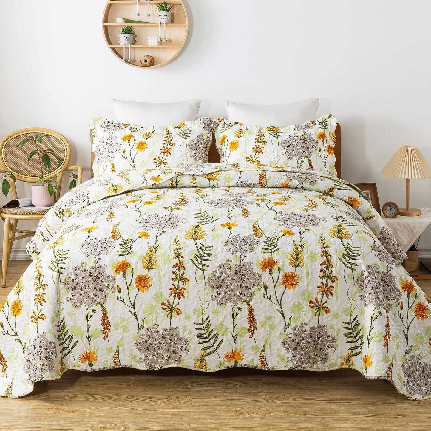 Floral Quilt Set 3 Piece Oversized Bedspread Coverlet Set Lightweight Bedding