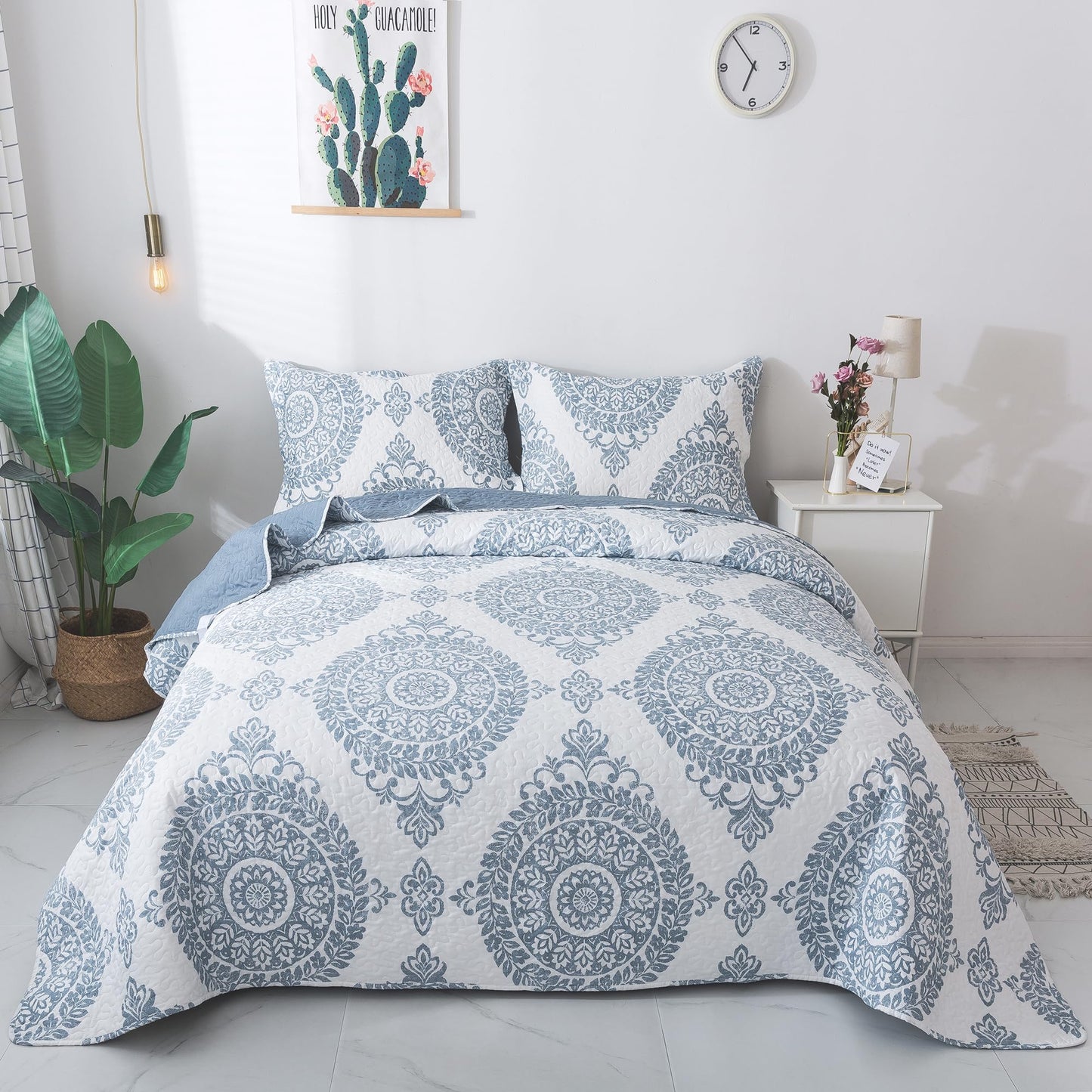 Floral Quilt Set 3 Piece Oversized Bedspread Coverlet Set Lightweight Bedding